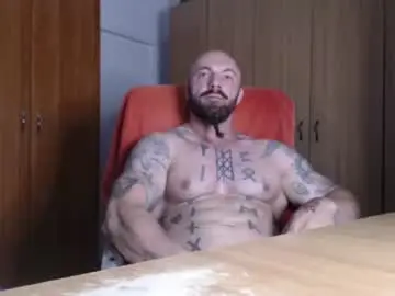 Chaturbate Free Live Porn of strongivan