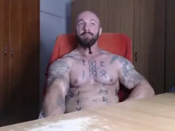 Chaturbate Adult Video Chat of strongivan