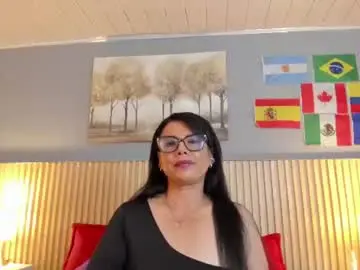 Chaturbate Best live sex cam show of auren_ferrer