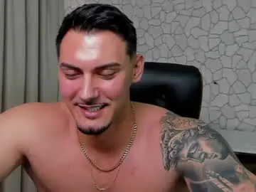 Chaturbate Live Sex of clintmasterss