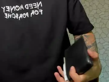 Chaturbate Live Sex Cam of clintmasterss