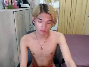 Chaturbate Live Sex of urasian_john20