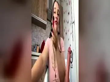 Chaturbate Adult Webcams of curvybombb