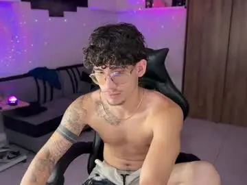 Chaturbate Free Porn Cam of kisan_smith
