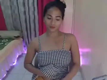 Chaturbate Live Sex Cam of angelofcumx