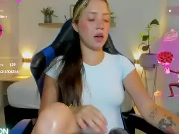 Chaturbate Live Porn of nataly_rodri