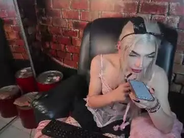 Chaturbate Live Porn of thali_a