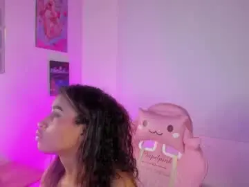Chaturbate Sex Cam of moonrose_1