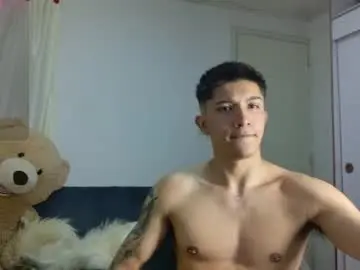 Chaturbate Free Porn Cam of thesaint_xxx