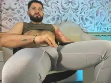 Chaturbate Adult Webcam of bear_mao_