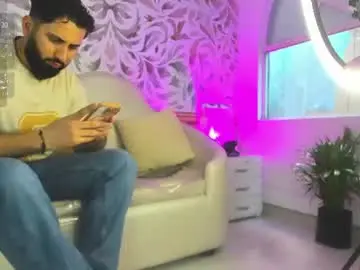 Chaturbate Free Porn Cam of bear_mao_