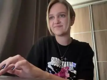 Chaturbate Adult Video Chat of kiramoon_8