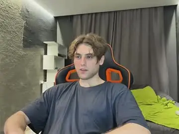 Chaturbate Live Porn of devilnut1