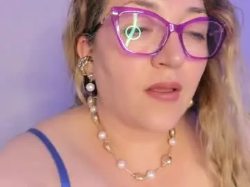 Chaturbate Sex Chat of naty__mature_