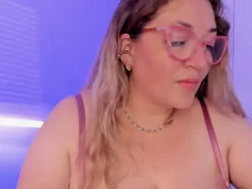 Chaturbate Nude Webcam of naty__mature_