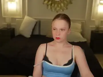 Chaturbate Live Sex Cam of bright_diamonds_054