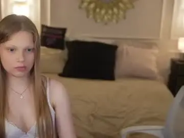 Chaturbate Free Porn Cam of bright_diamonds_054