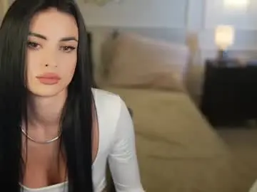 Chaturbate Best live sex cam show of bright_diamonds_054