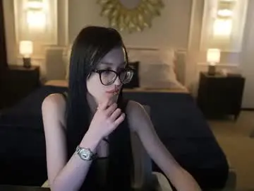 Chaturbate Sex Cam of bright_diamonds_054