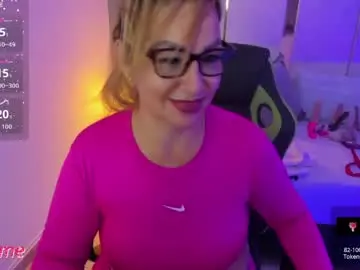 Chaturbate Adult Webcam of gisela27