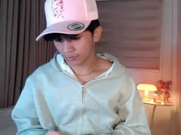 Chaturbate Sex Cam of etherealboytoy4hire