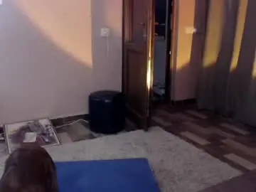 Chaturbate Live Sex Cam of sarinaluv