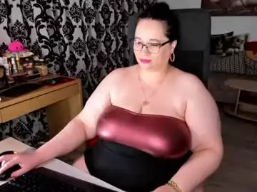Chaturbate Watch Live Sex Cams of charlottediamonds