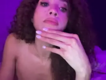 Chaturbate Live Sex of daddysbaby818
