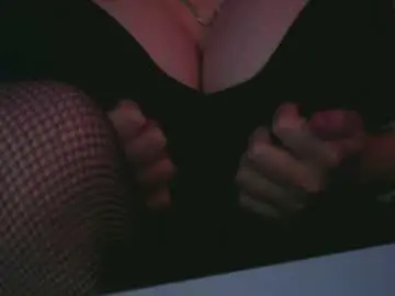 Chaturbate Sex Cam of golden_dragones