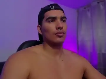 Chaturbate Best live sex cam show of jamesgraay