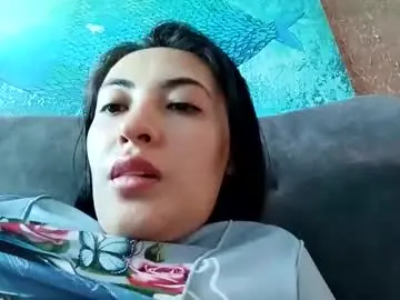 Chaturbate Best live sex cam show of danna_scott26