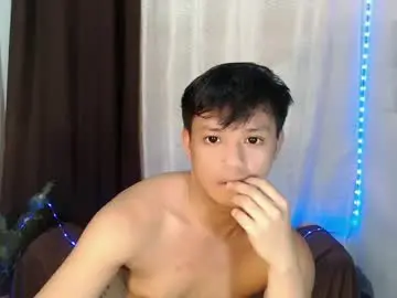 Chaturbate Live Sex Cam of kingdomcum96