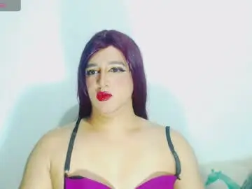 Chaturbate Live Sex Cam of sophiehillsxo