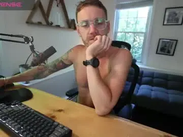 Chaturbate Watch Live Sex Cams of bradbronton