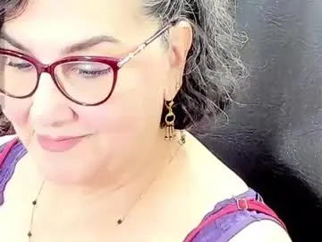 Chaturbate Live Porn of cataleya_mom_