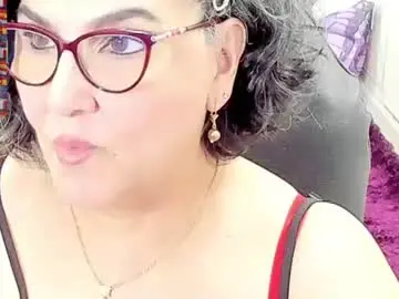 Chaturbate Live Sex Cam of cataleya_mom_