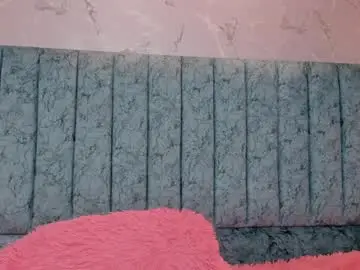 Chaturbate Adult Webcam of mia_velmont