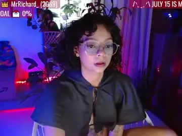 Chaturbate Adult Webcams of sweet_bluee