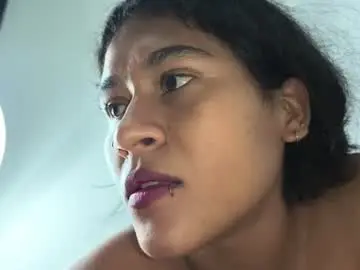 Chaturbate Nude Webcam of annie_darling_