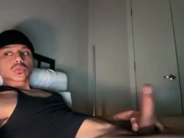 Chaturbate Watch Live Sex Cams of xmomentumx