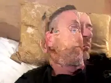 Chaturbate Live Sex Cam of youwantus69