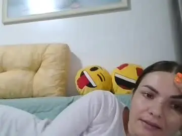 Chaturbate Private Sex Chat of _hidden_frommymoom_
