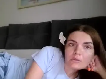 Chaturbate Live Porn of _hidden_frommymoom_