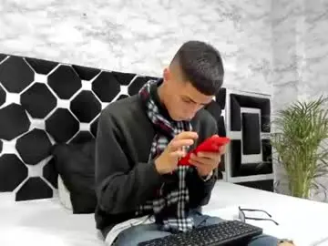 Chaturbate Free Porn Cam of mr_porn_9