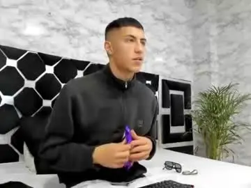 Chaturbate Private Sex Chat of mr_porn_9