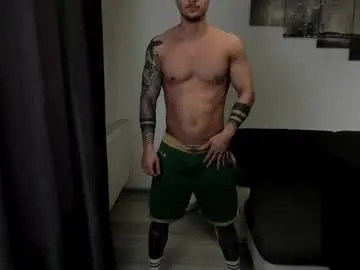 Chaturbate Adult Webcams of richarddarell