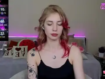 Chaturbate Best live sex cam show of lunabelli