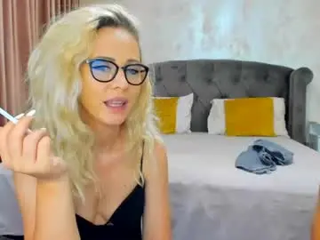 Chaturbate Free Live Porn of nicepussyfuckk18