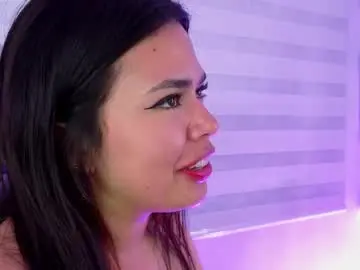 Chaturbate Best live sex cam show of rosse_amyy