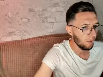 Chaturbate Live Sex Cam of hot_richard25_
